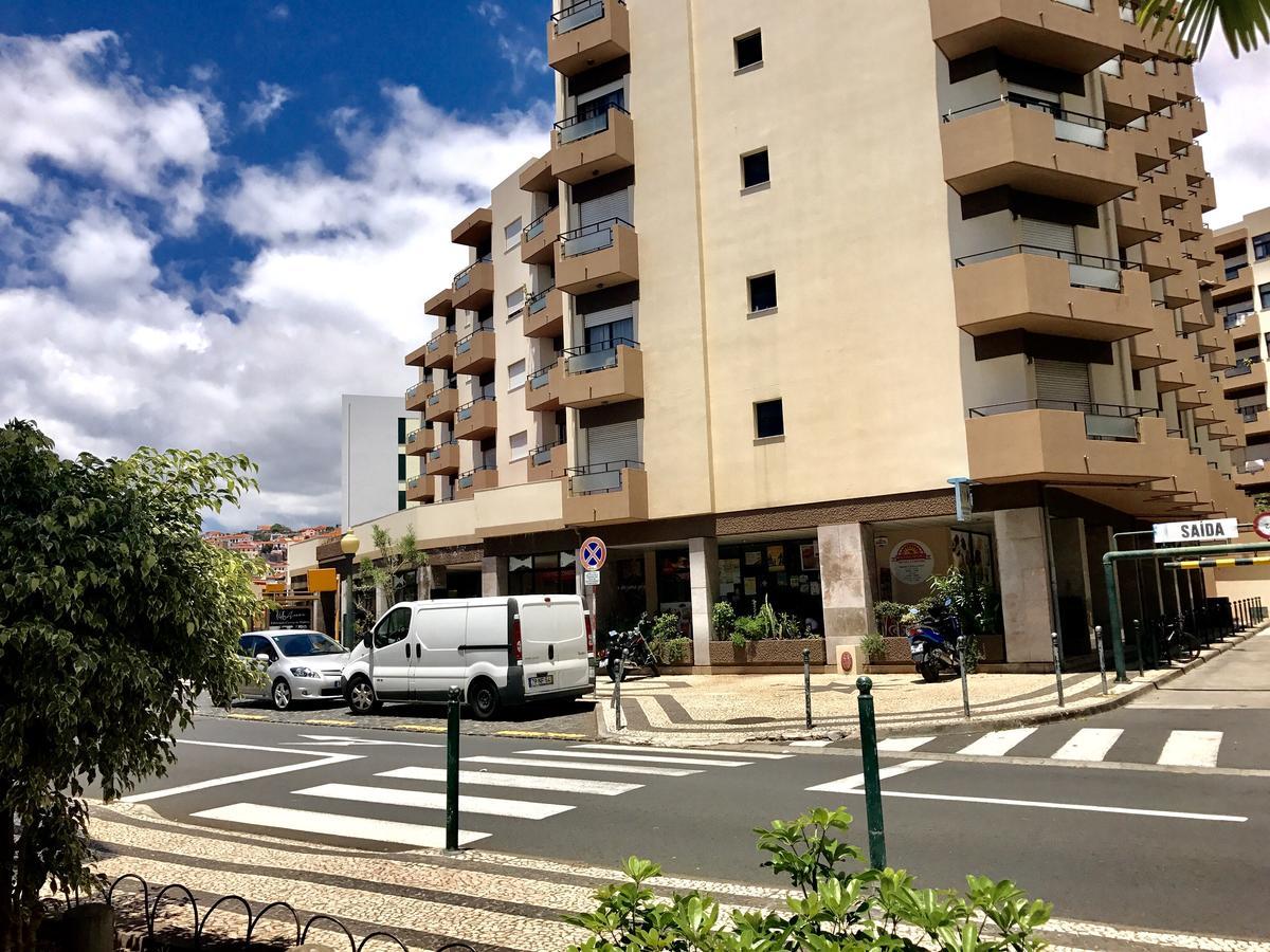 Old Town Apartment Elias Garcia Funchal  Exteriör bild
